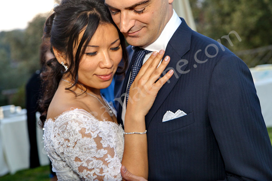 wedding-italy-125-1412 Bride and groom together during the first dance