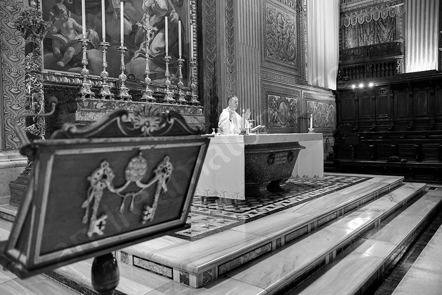 Church matrimony celebrated in the roman Vatican
