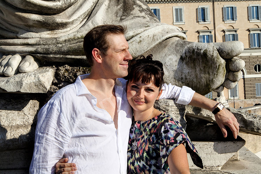 photographer-rome-1912-055 Portrait of a couple at Piazza del Popolo