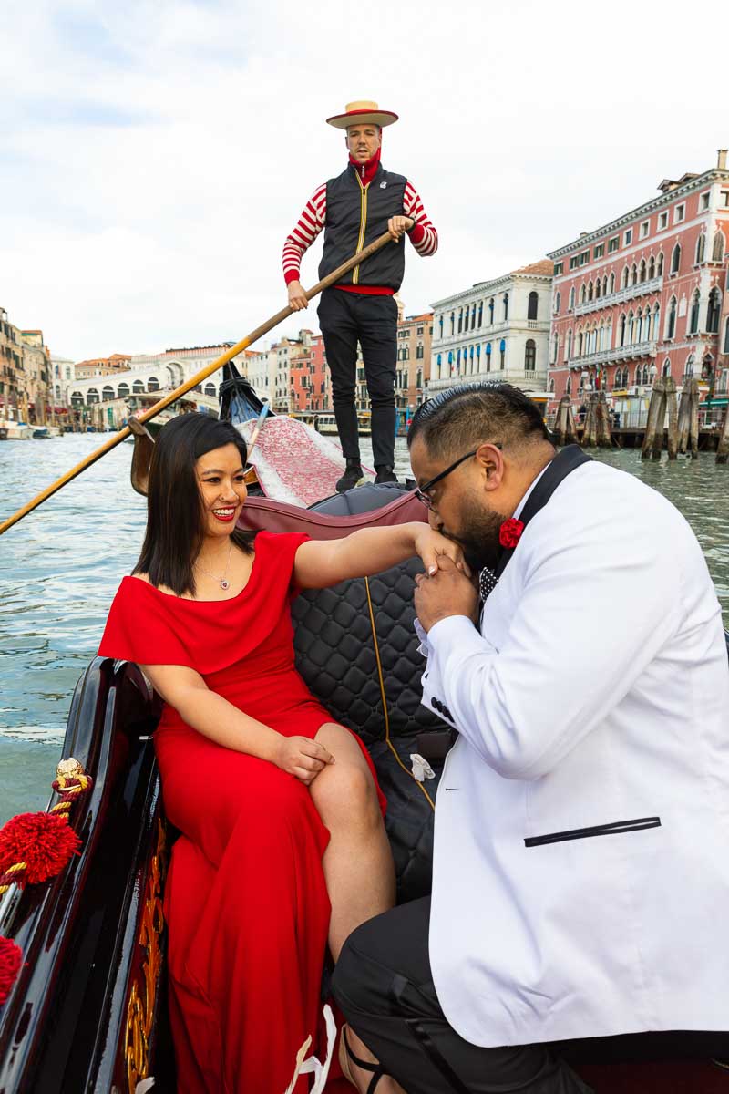 Proposing on a water ride asking the big question on the large canal 
