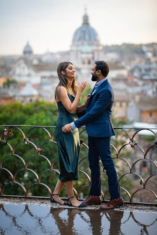 010-proposal-sequence Joy and Happiness during a lifestyle photo shoot in Italy