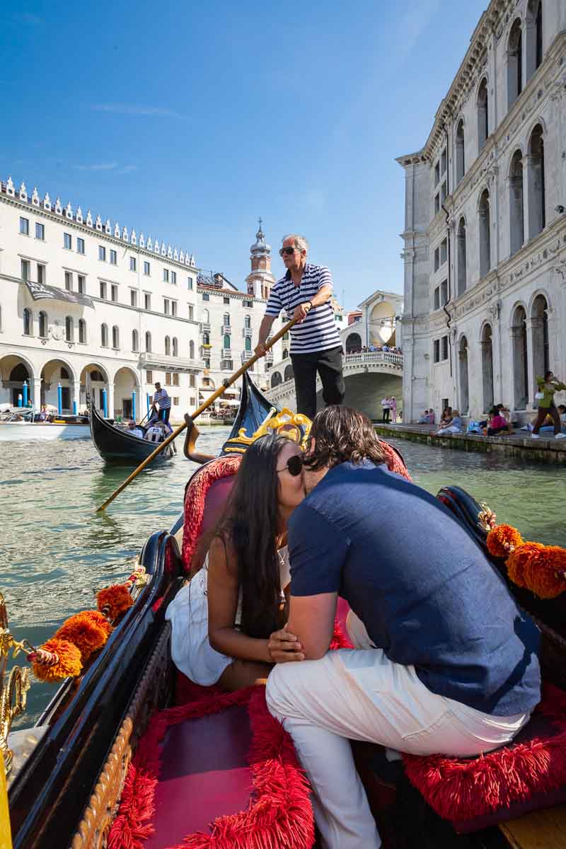 The she said yes moment to a gondola proposed in Venezia Italy