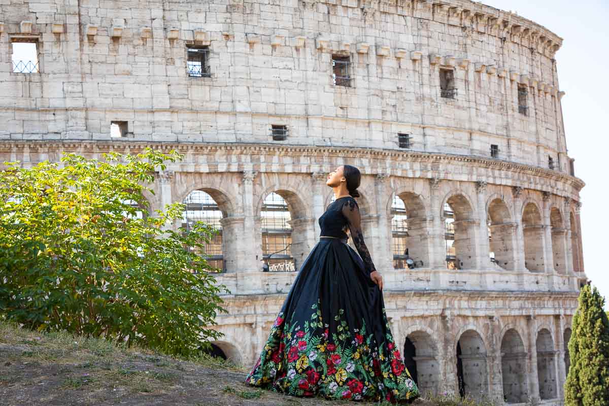 Solo model photography photographed by the Colosseum