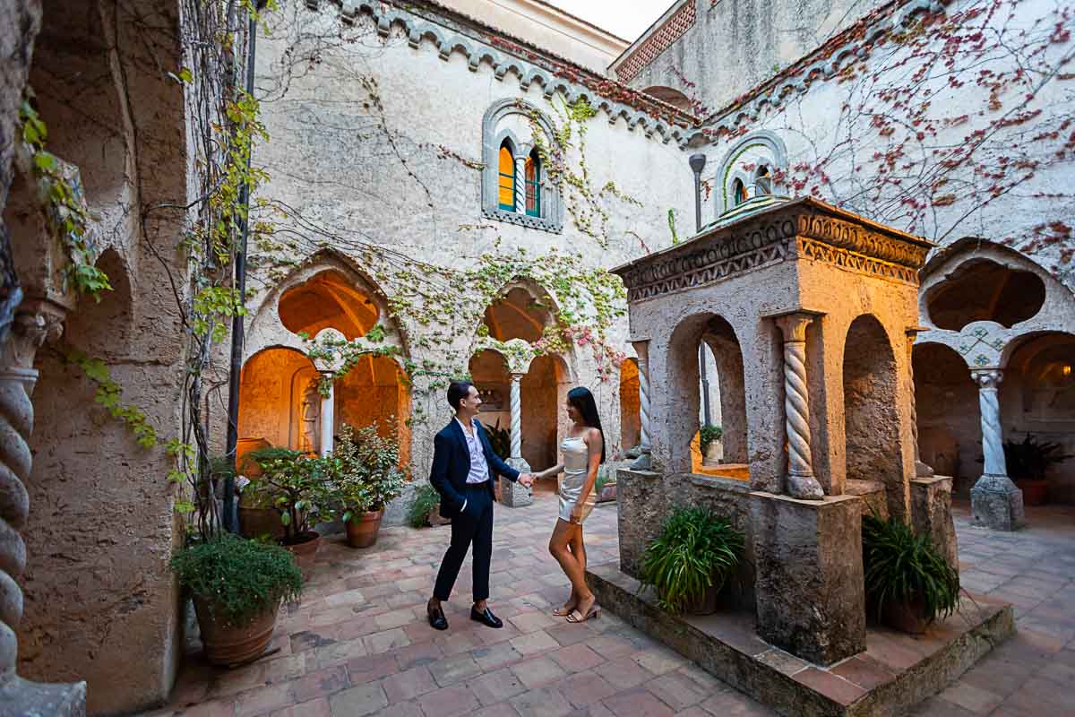 Standing together a courtyard private villa estate