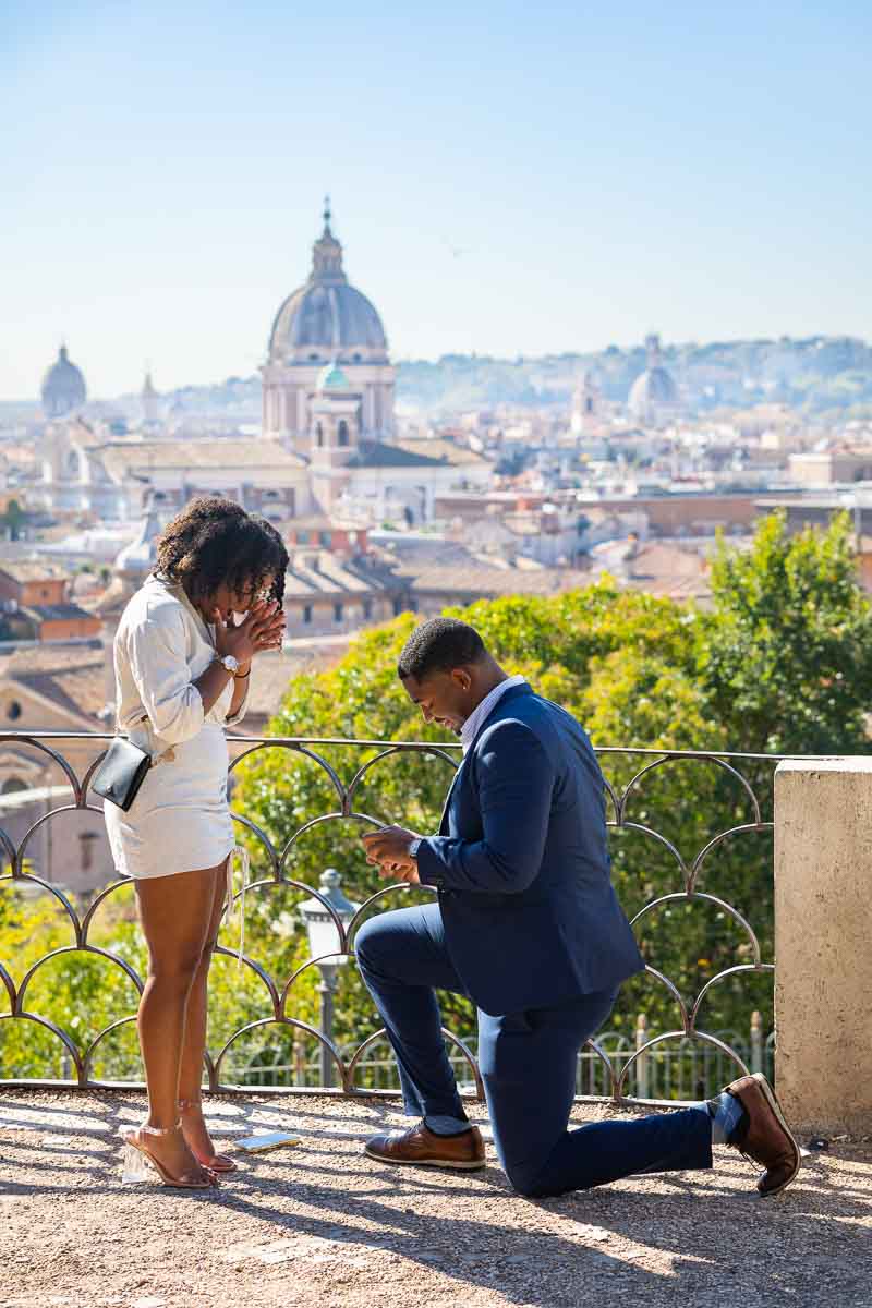 002-pincio-proposal-sequence Surprise proposal at Pincio park outlook