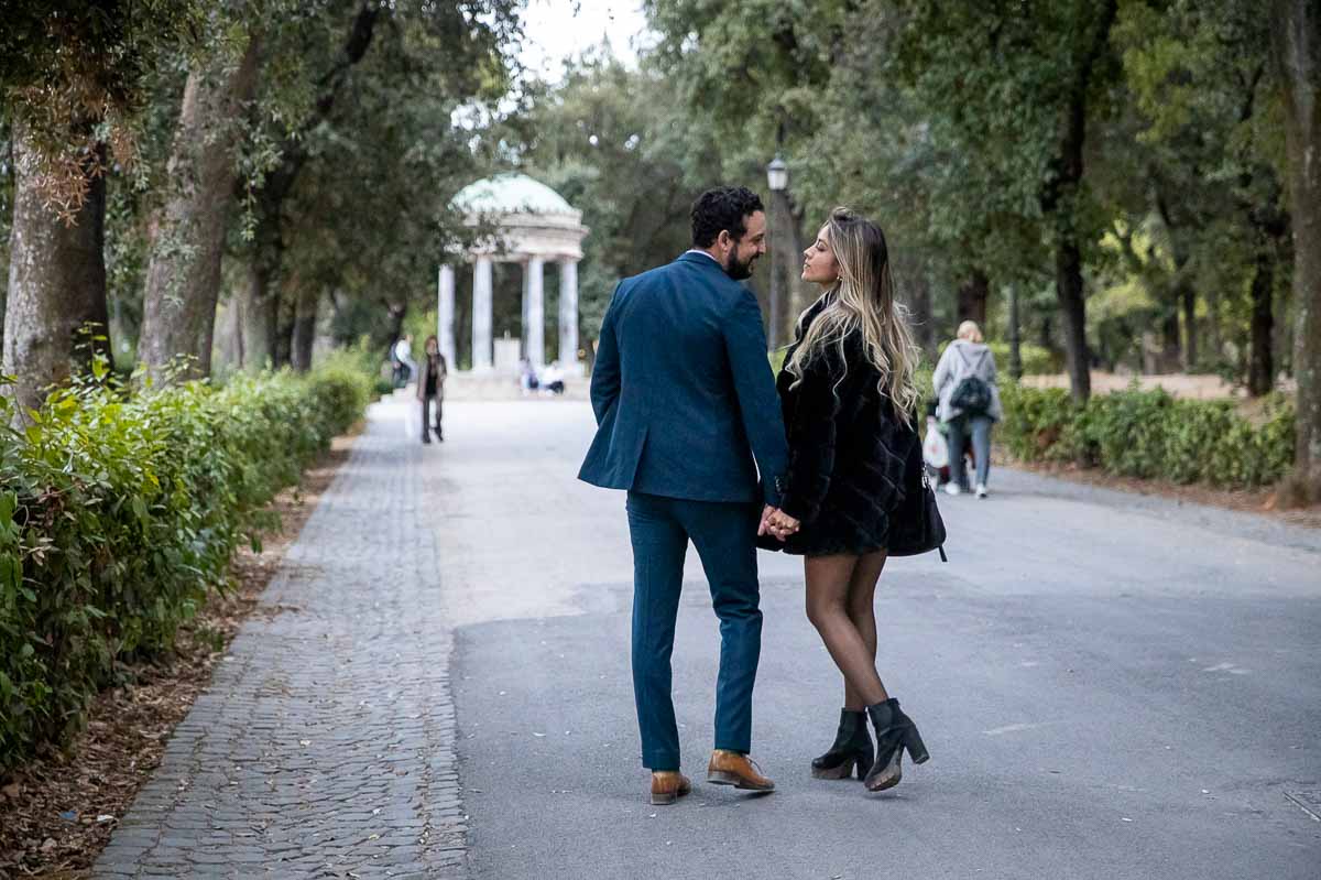 Walking towards the Temple of Diana in the Borghese park