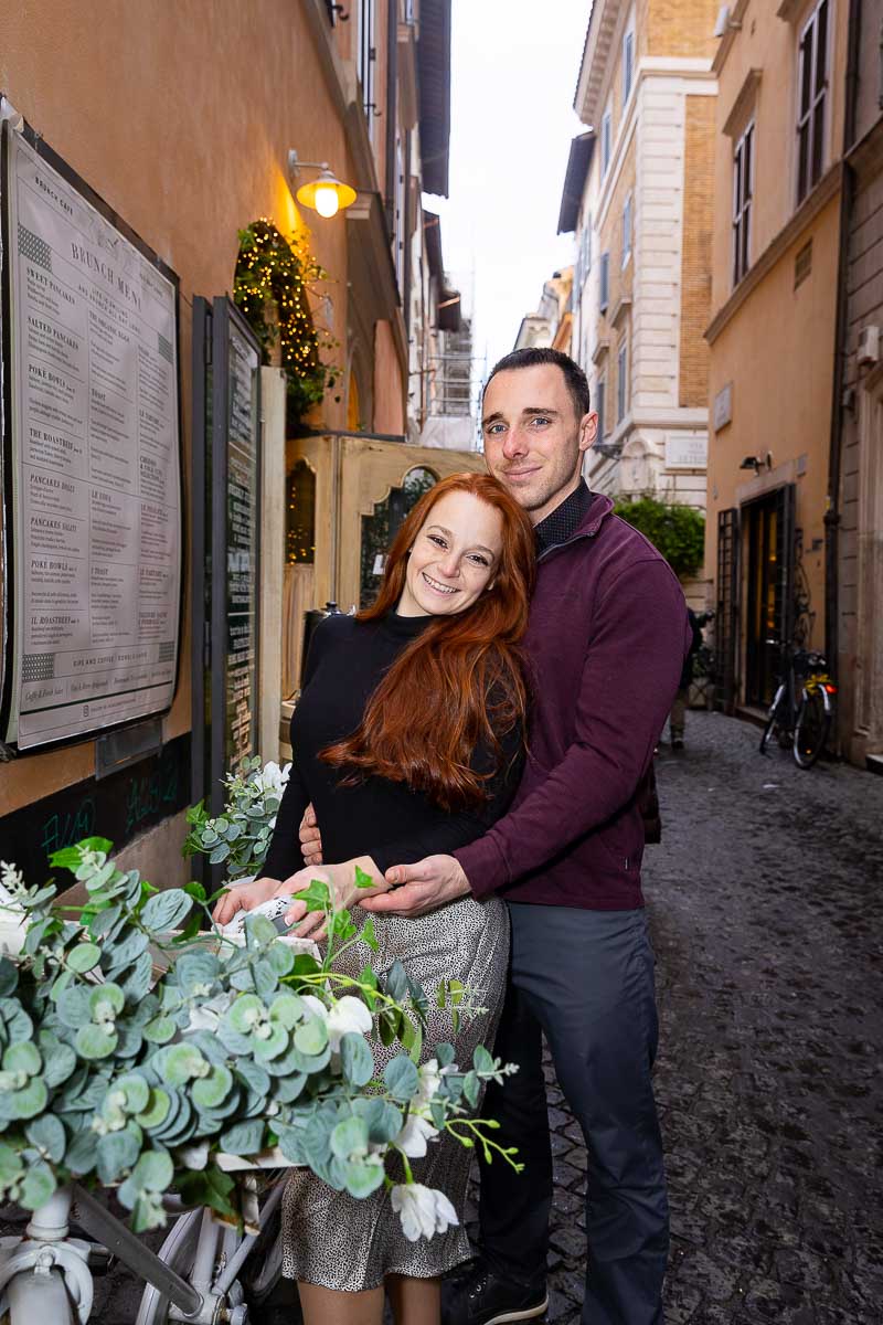 Couple portrait in the roman alleyways and streets