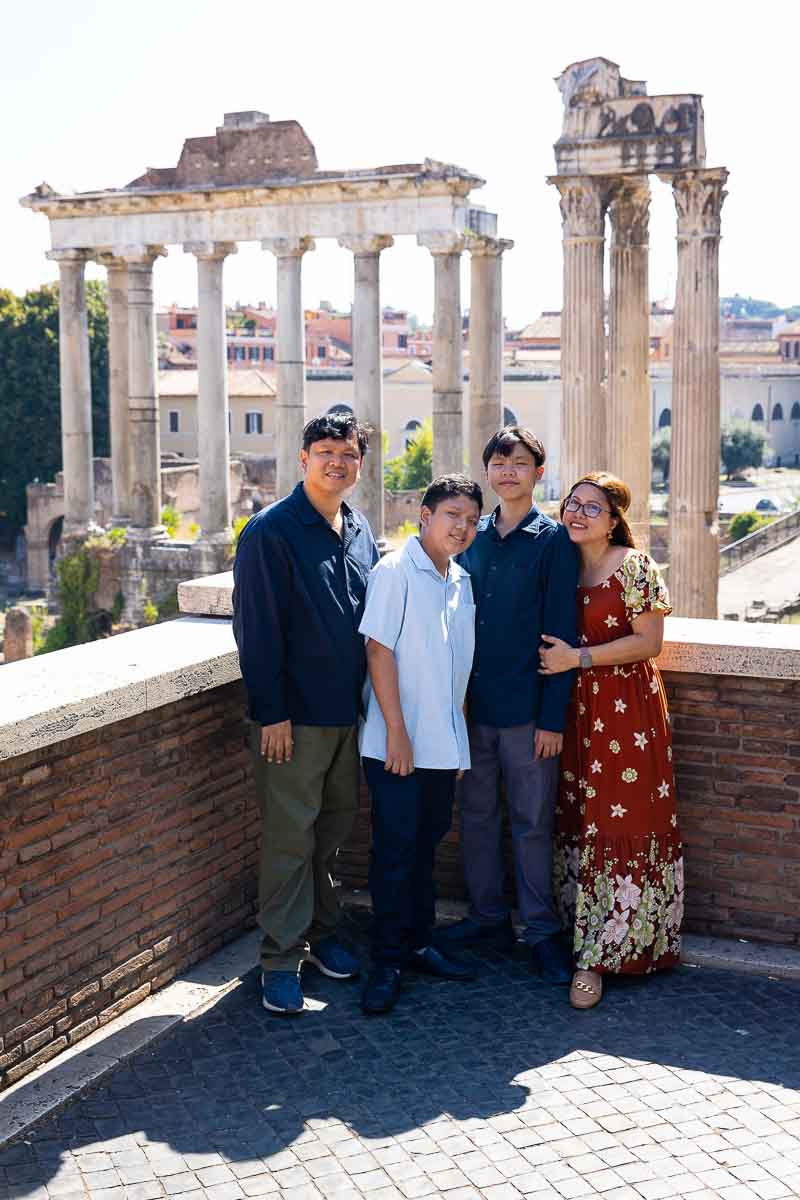 Taking pictures during a vacation Italy with a professional photographer