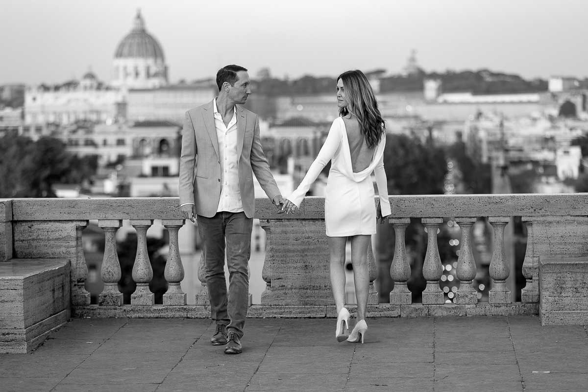 Meeting during a black and white photography session