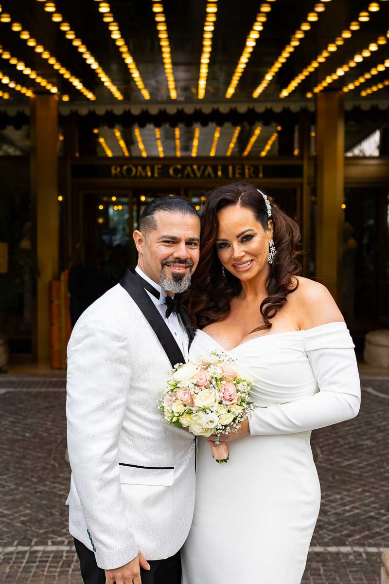 Couple portrait picture taken at the end of the wedding photography session