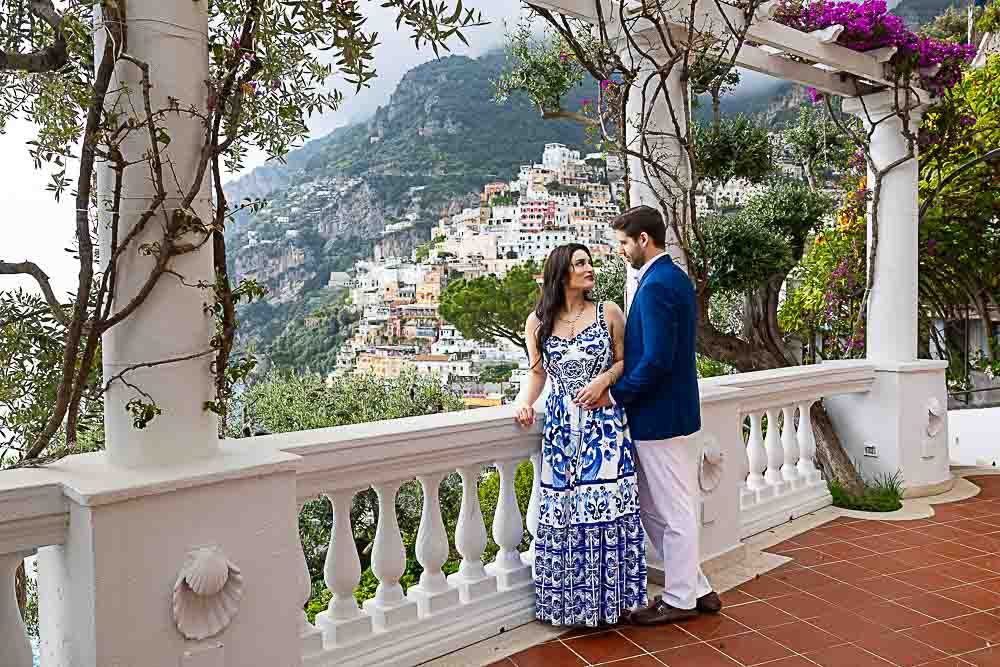 Positano Couples Photoshoot on an idyllic location overlooking the coast from above